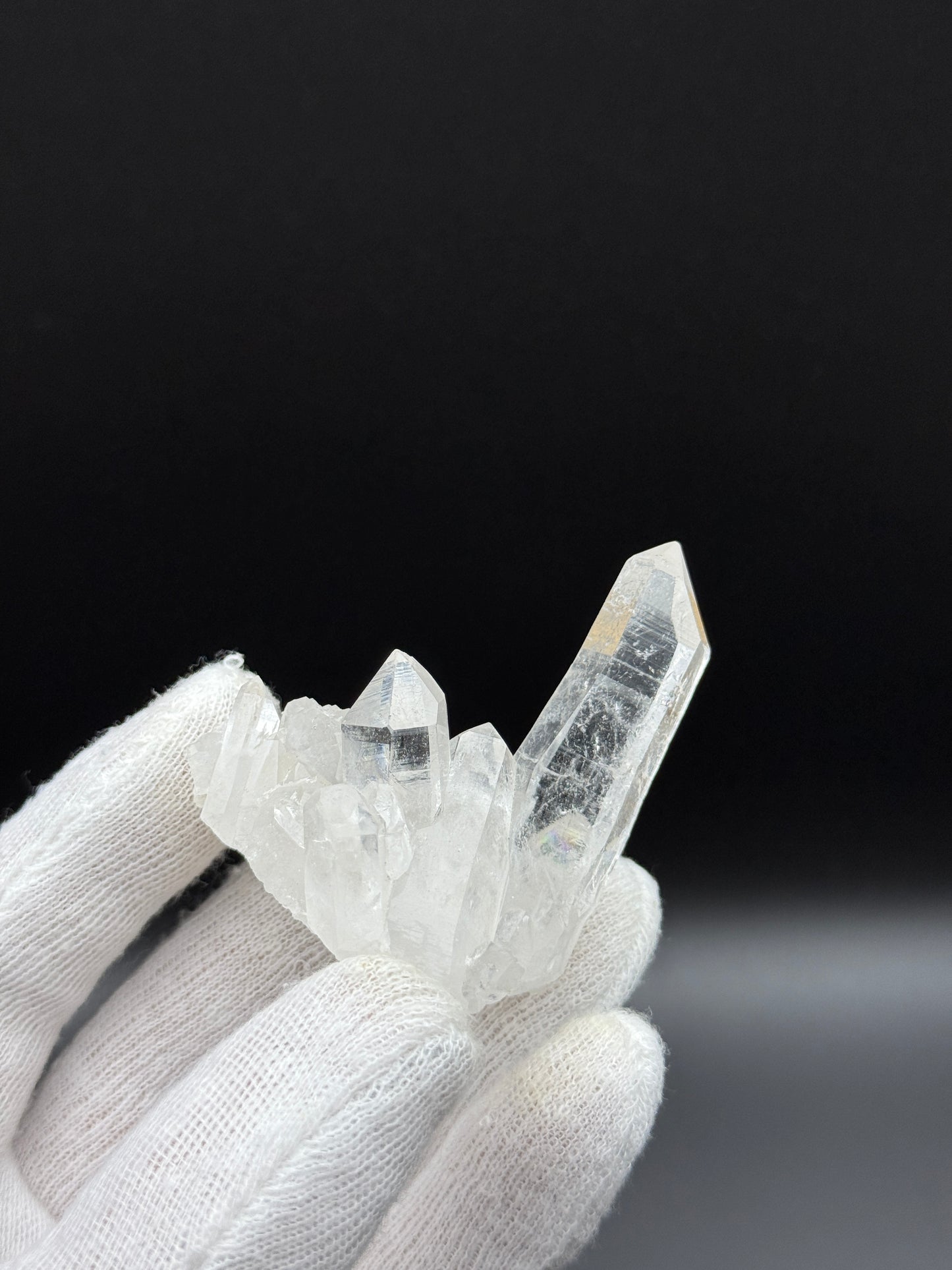 CLEAR QUARTZ - DERA ISMAIL KHAN DISTRICT, KHYBEN PAKHTUNKHWA PROVINCE, PAKISTAN