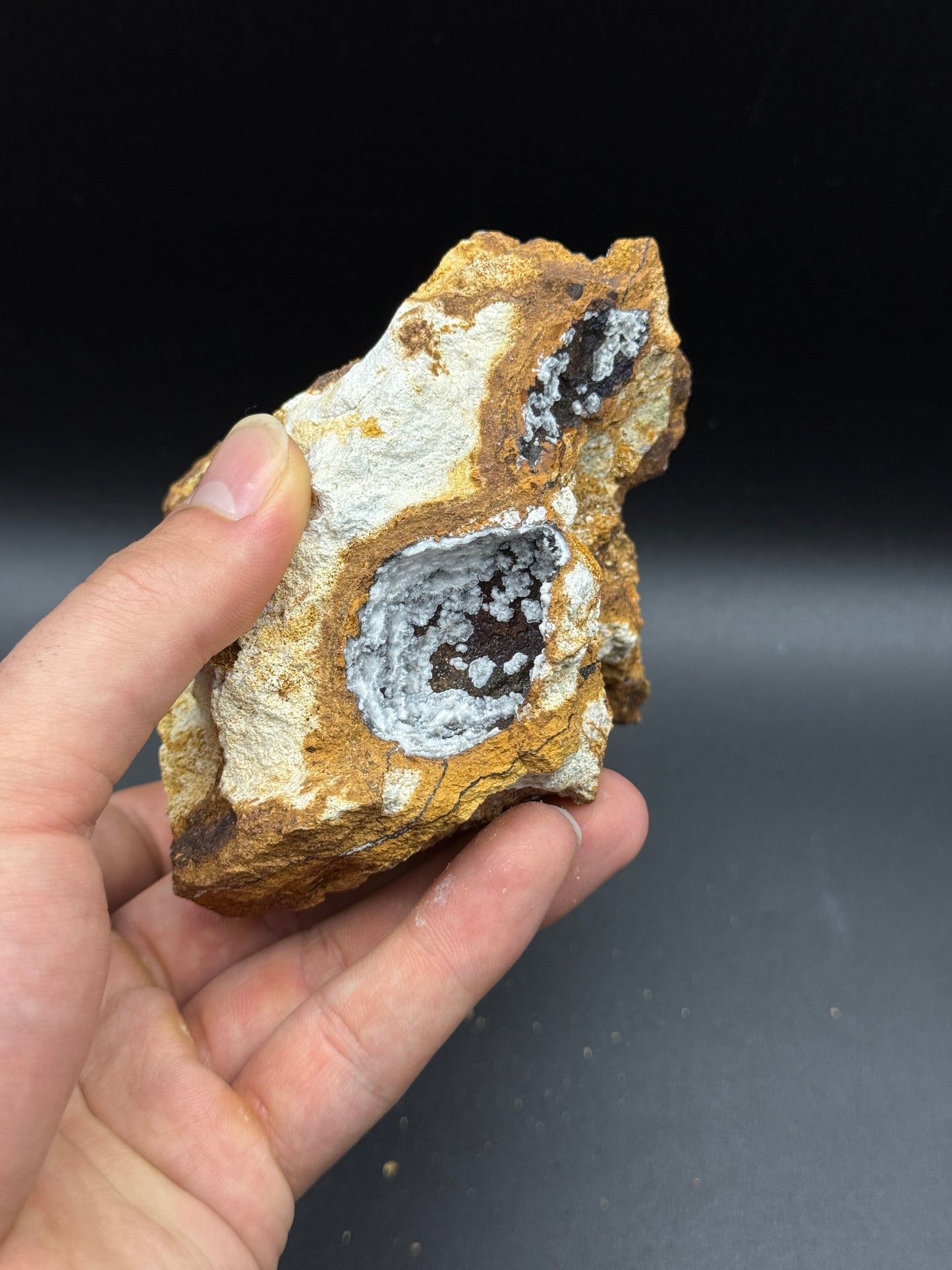 MINYULITE - TOM'S QUARRY, KAPUNDA, SOUTH AUSTRALIA, AUSTRALIA