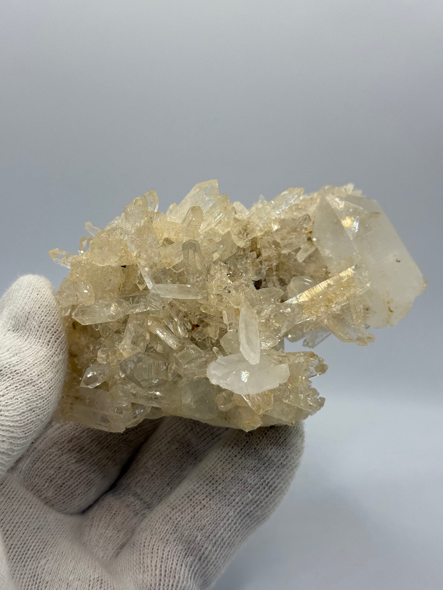 COLOMBIAN QUARTZ CRYSTAL CLUSTER - SUAITA MUNICIPALITY, COLUMBIA