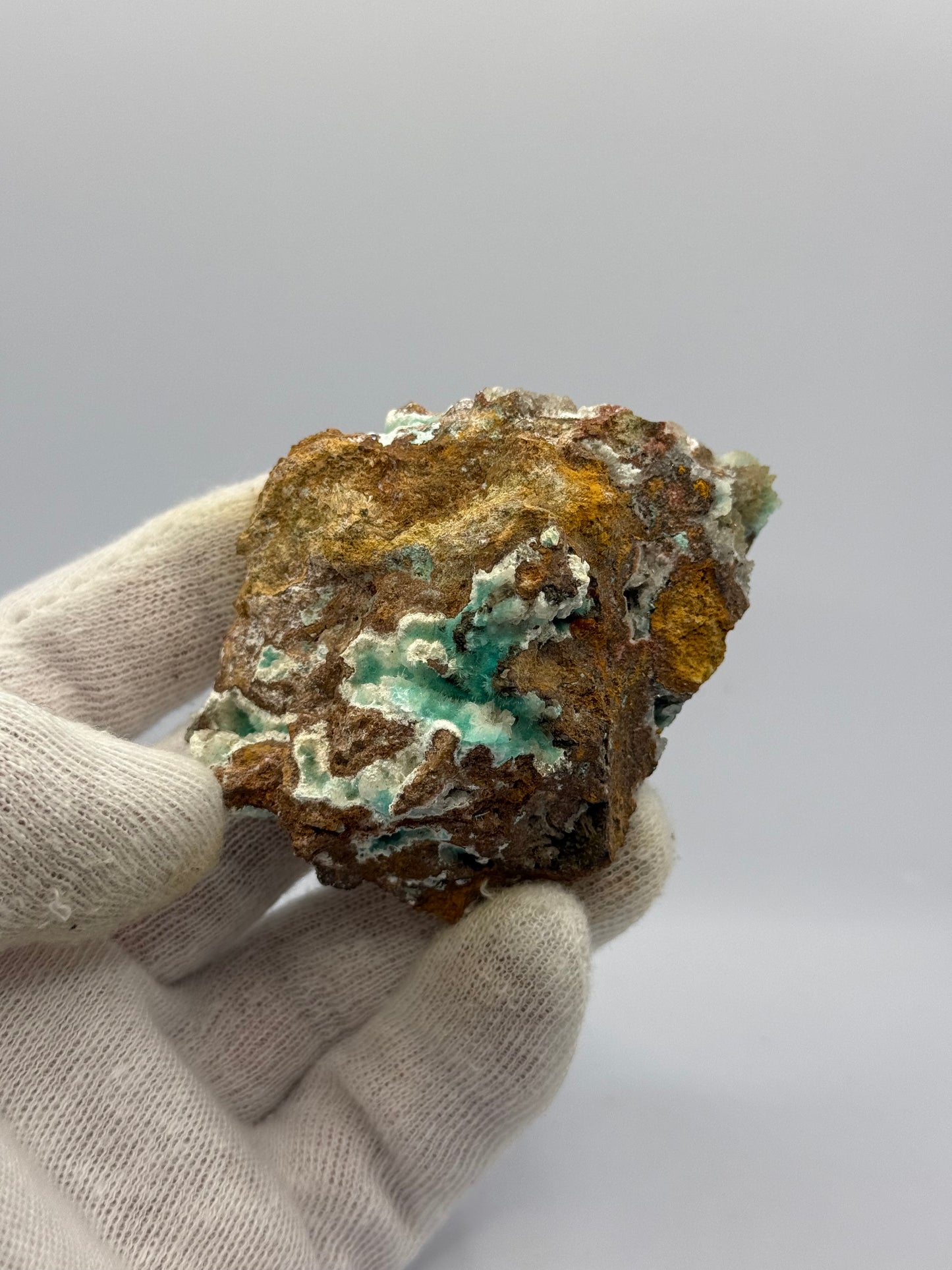 AURICHALCITE & HEMIMORPHITE - EVELYN MINE, NORTHERN TERRITORY