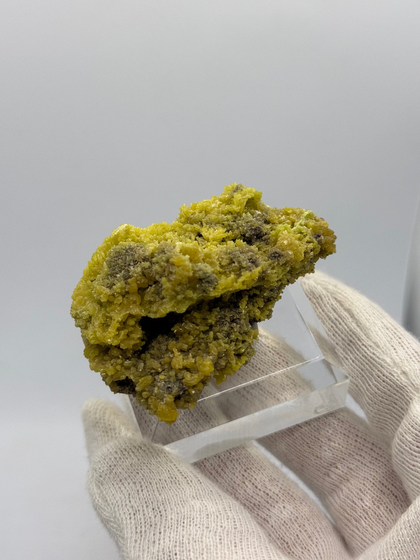 PYROMORPHITE - BROKEN HILL, NEW SOUTH WALES