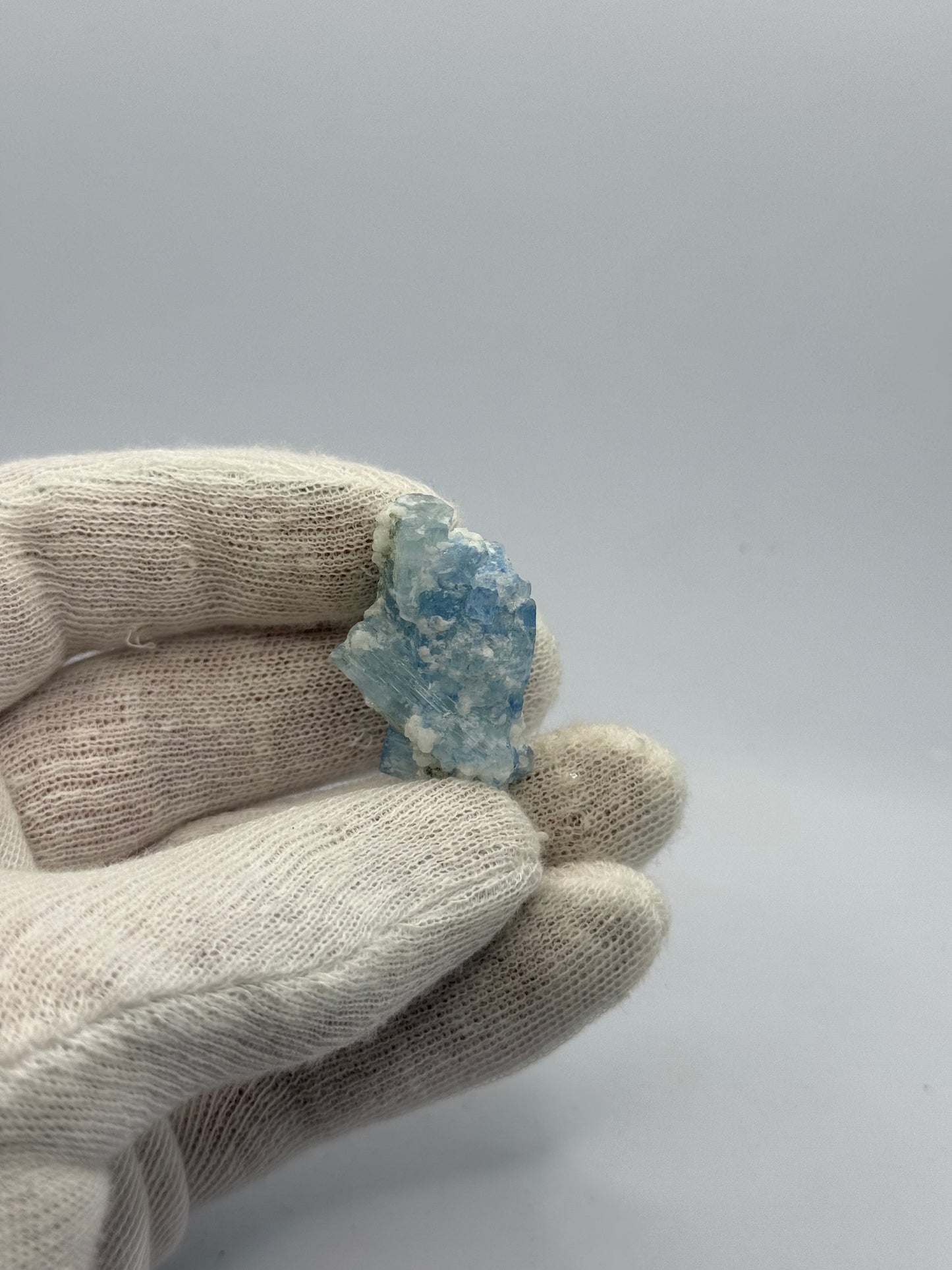 AQUAMARINE, ALBITE & MUSCOVITE - SHIGAR VALLEY, SHIGAR DISTRICT, GILGIT-BALTISTAN, PAKISTAN
