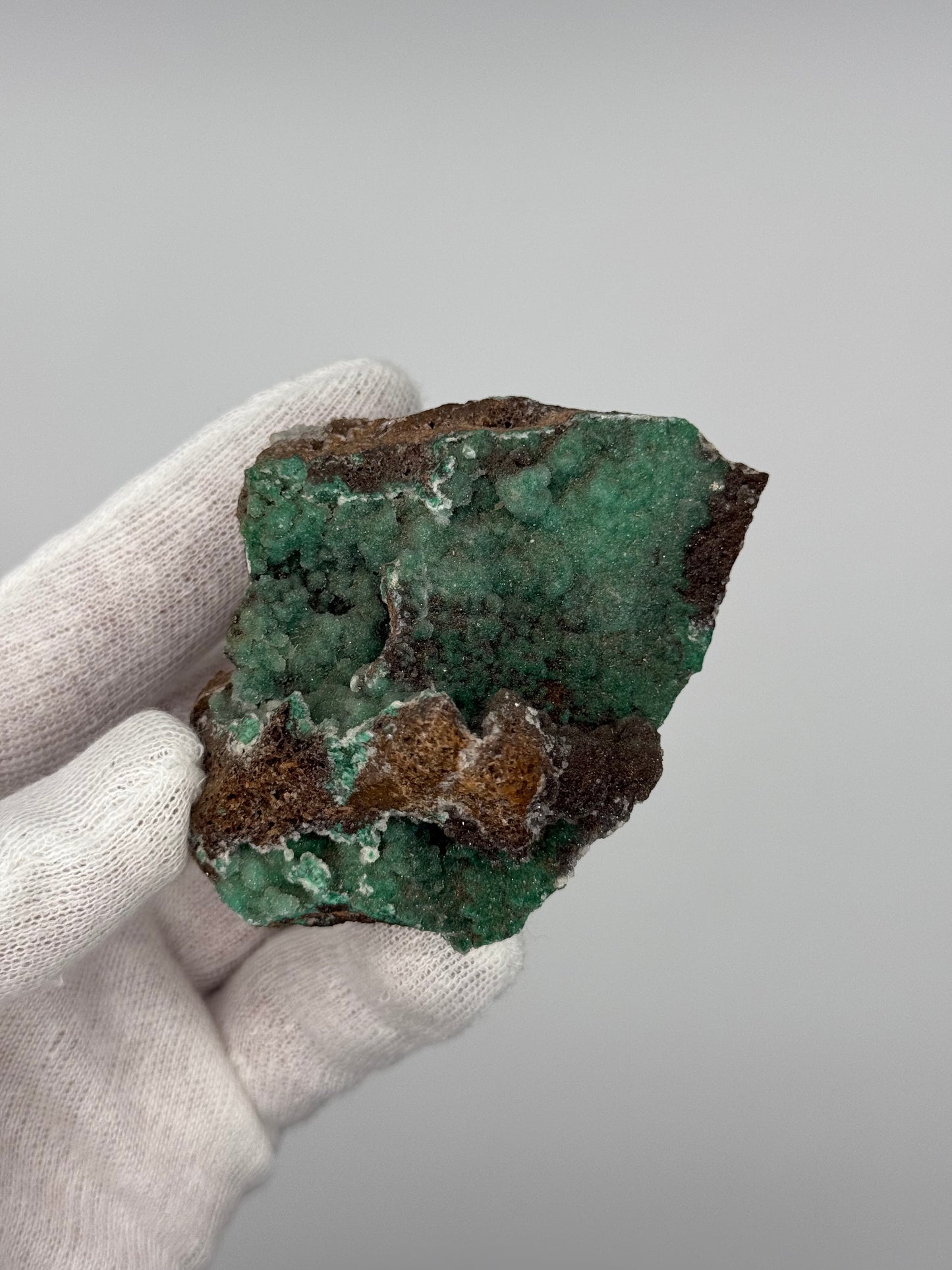 DRUZY QUARTZ ON MALACHITE - RED DOME MINE, MUNGANA, MAREEBA SHIRE, QUEENSLAND