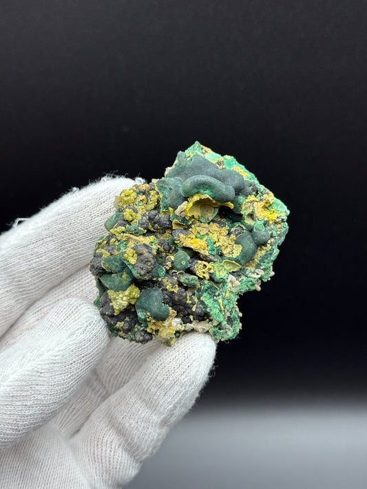 MALACHITE & PYROMORPHITE - RUM JUNGLE, NORTHERN TERRITORY, AUSTRALIA
