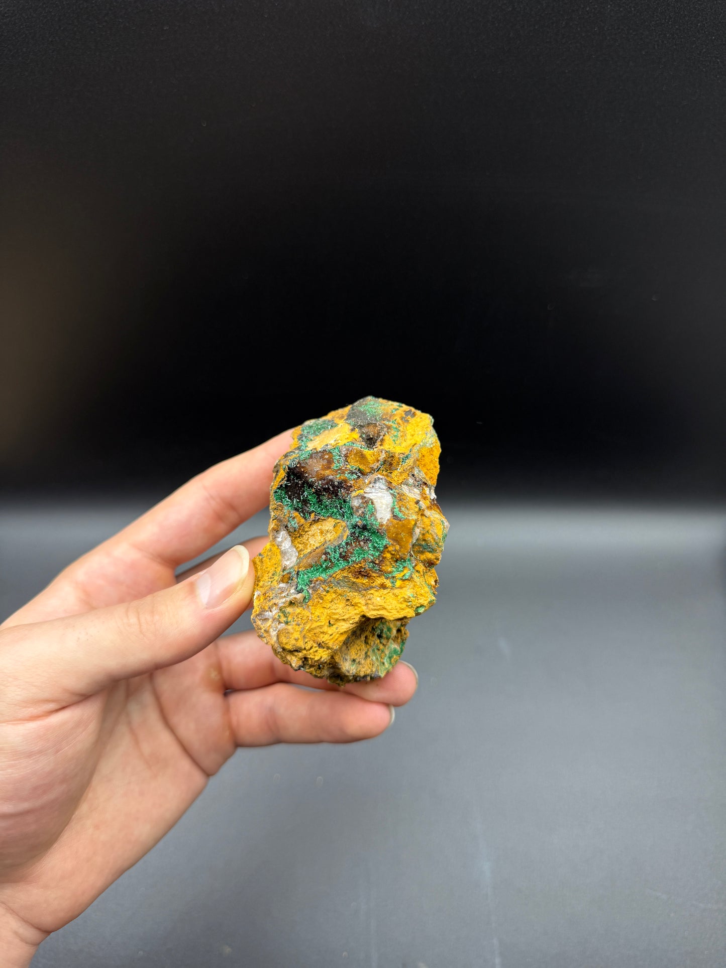 ATACAMITE - MOUNT GUNSON, SOUTH AUSTRALIA