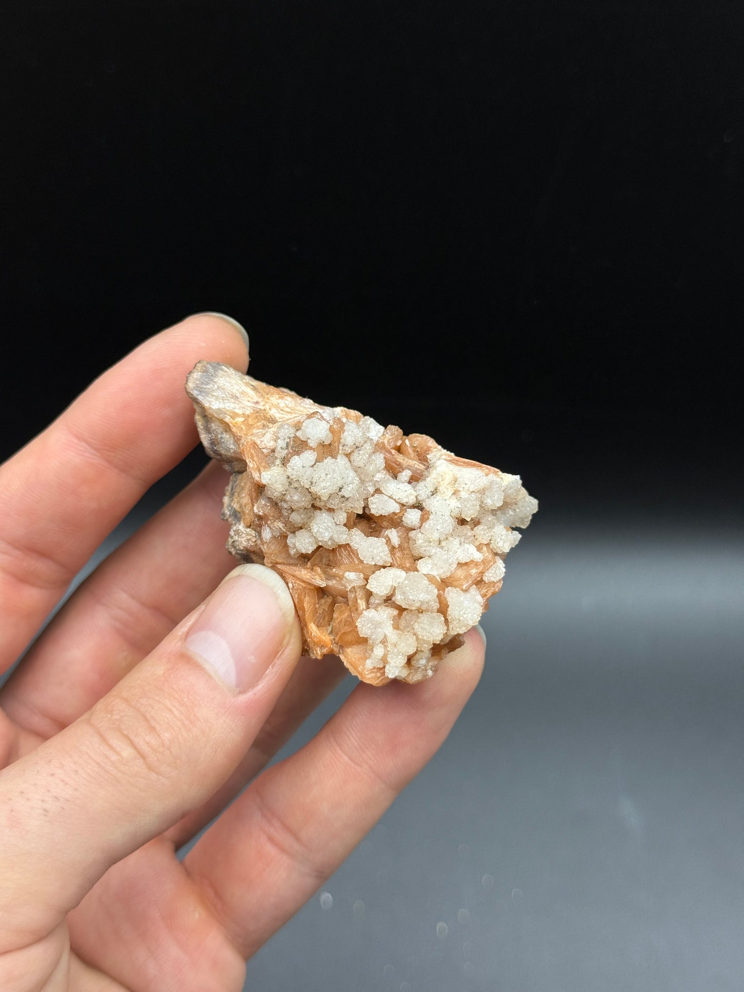 QUARTZ AND STELLERITE - TAMBAR SPRINGS, NEW SOUTH WALES