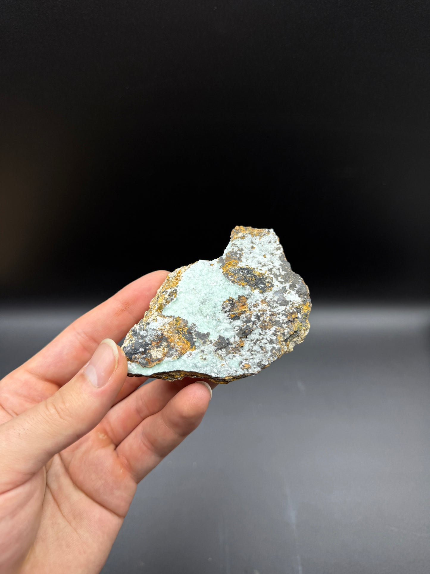 SMITHSONITE - BLACKWOODS OPEN CUT, NEW SOUTH WALES