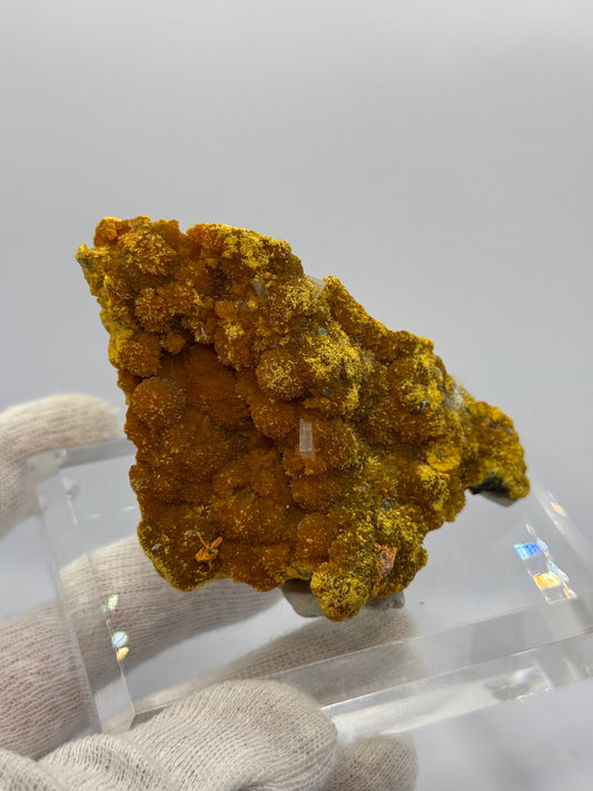 GORGEOUS ORPIMENT AND BARITE - PERU