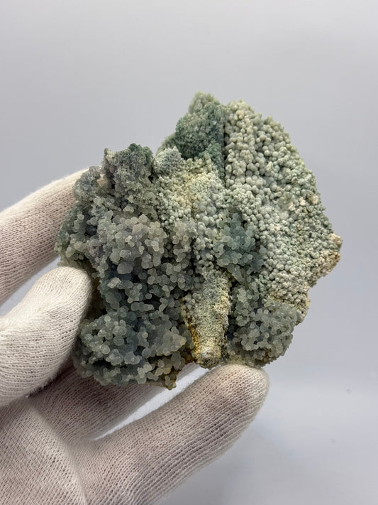GREEN GRAPE AGATE - SULAWESI, INDONESIA