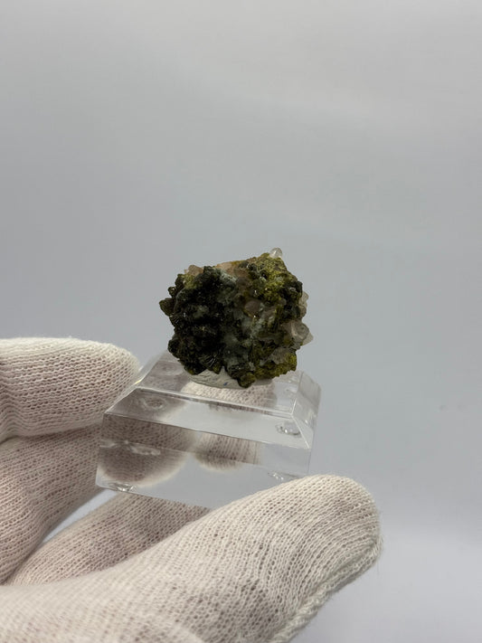 EPIDOTE AND QUARTZ - MOROCCO
