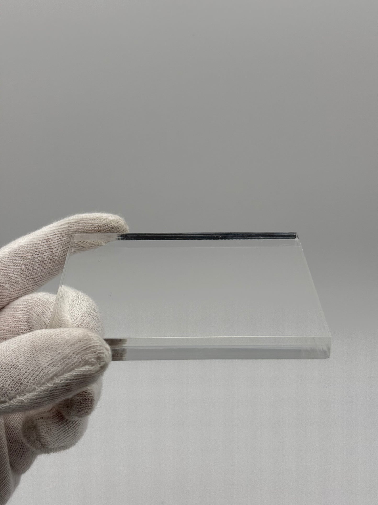 100mm x 80mm x 10mm ACRYLIC MINERAL DISPLAY STAND