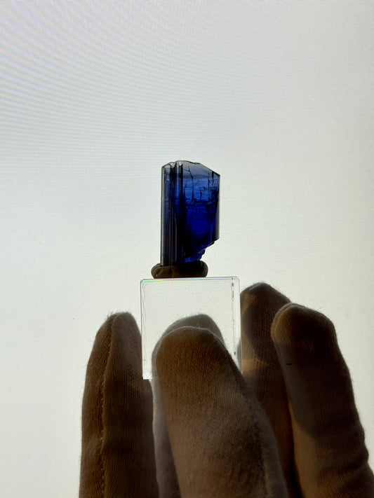 TANZANITE 11.1g - MERELANI HILLS, TANZANIA